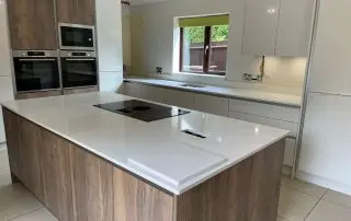 quartz8